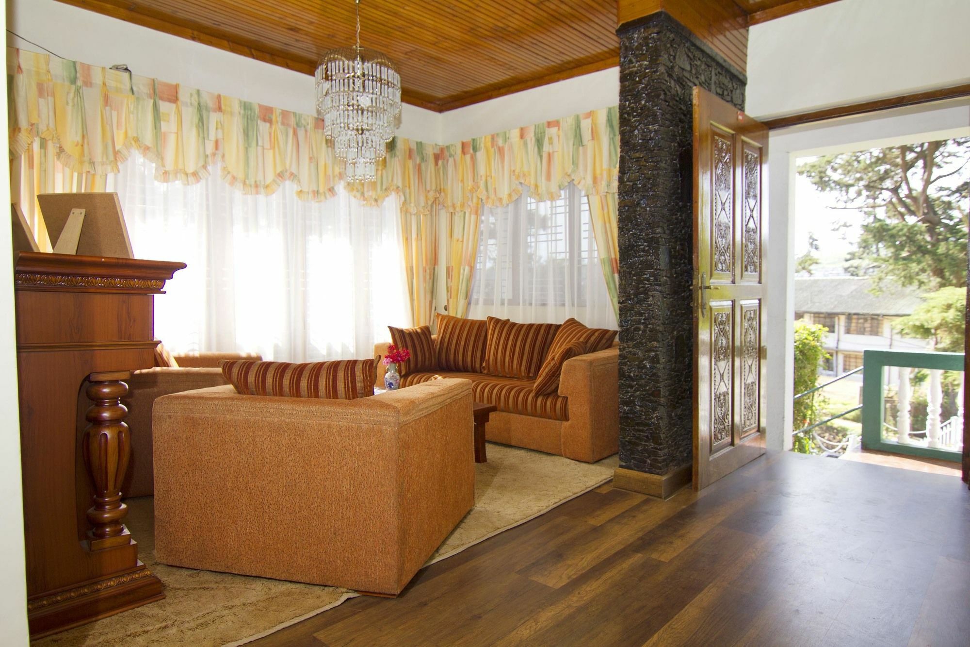 Serene Bungalow Νουβάρα Ελίγια Εξωτερικό φωτογραφία